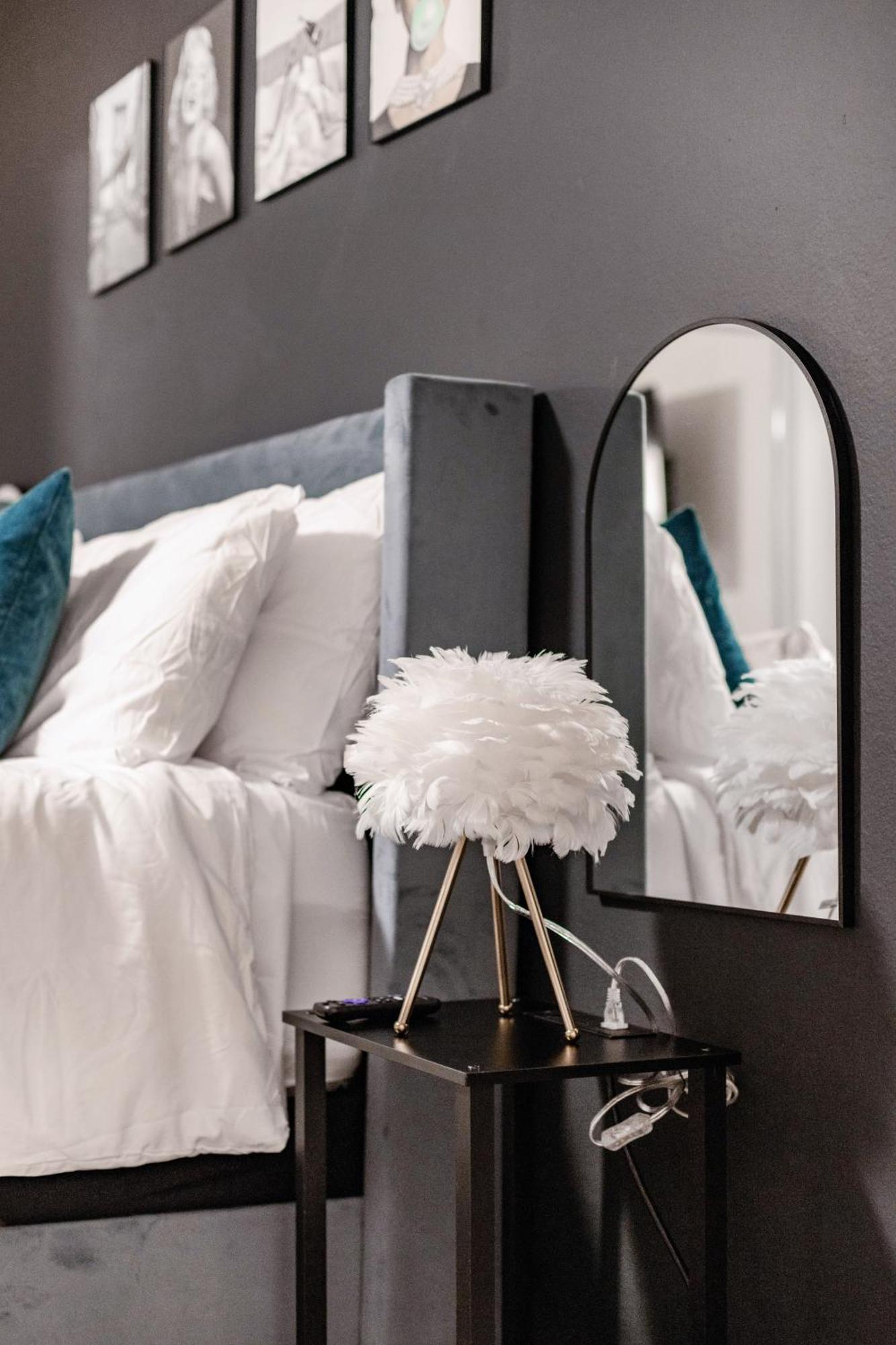 Style, Peace, Comfort In N Hollywood Next To Free Indoor Parking And Wifi Apartamento *